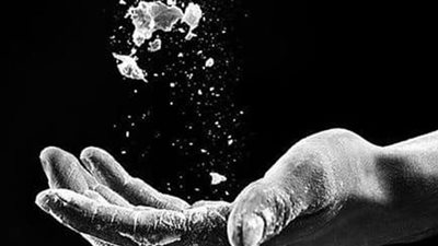 أسرار شخصية يعرفها موقع فيسبوك عنك.. بداية من توجهك السياسي!